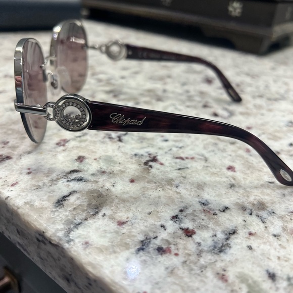 Chopard sunglasses- never worn - Picture 3 of 4